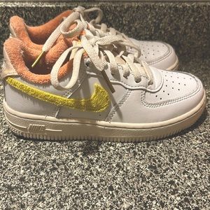 Toddler Nike off white, pink and yellow